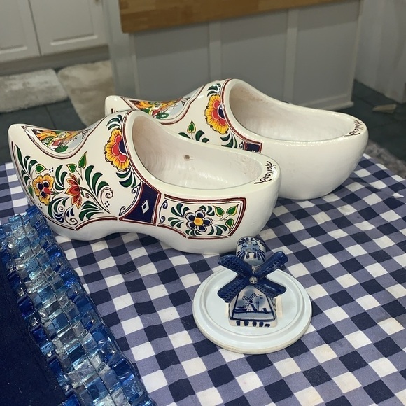 Holland wooden shoes - Picture 2 of 7